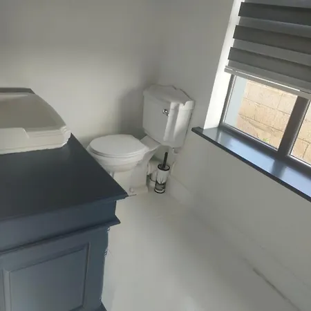 Country Cottage, Stunning Views